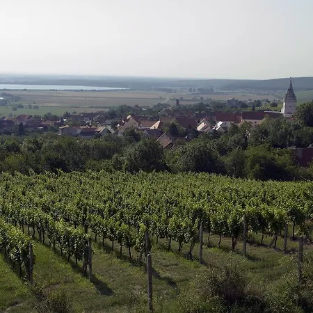 Palavska Riviera Homestay szállás